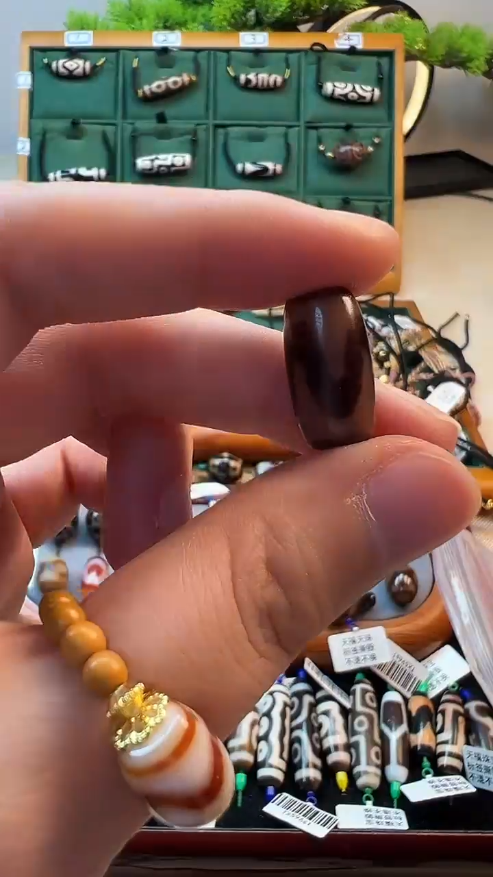 玛瑙/玉髓（覆膜）颈饰未镶嵌50（微瑕随机发货）