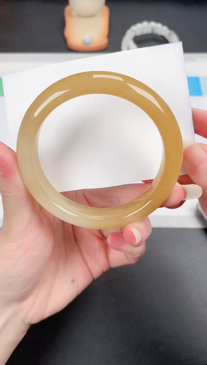 石英质玉手镯未镶嵌467-60.8