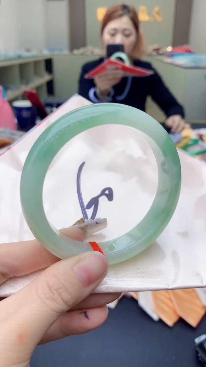 【闪购商品】翡翠手镯未镶嵌0246796730