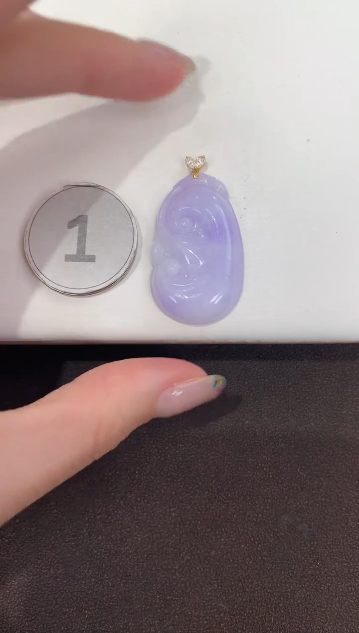 颈饰18K金镶嵌翡翠天然缅甸A货翡翠