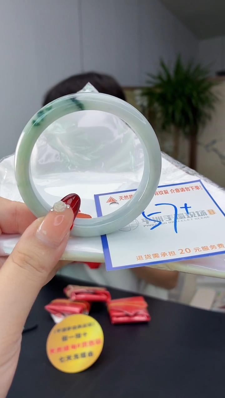 翡翠手镯未镶嵌11111111111111