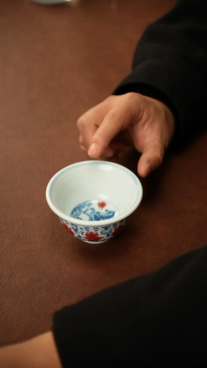 景德镇手工手绘茶器  内绘马