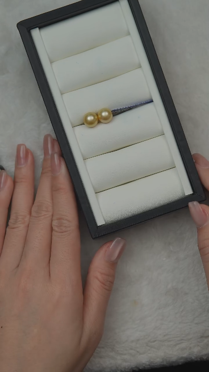 【闪购商品】海水珍珠耳饰18K金镶嵌9-10mm