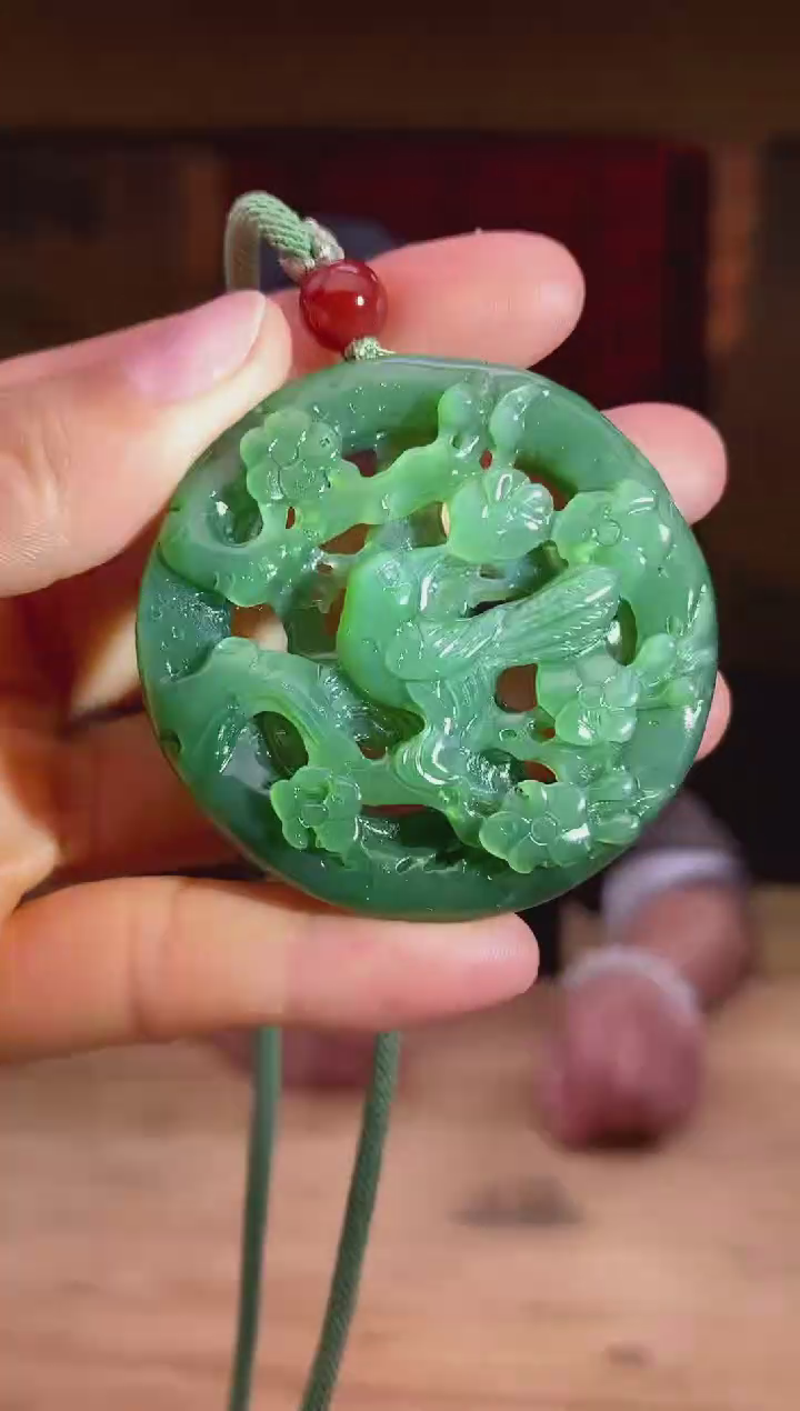 和田玉未镶嵌颈饰D158