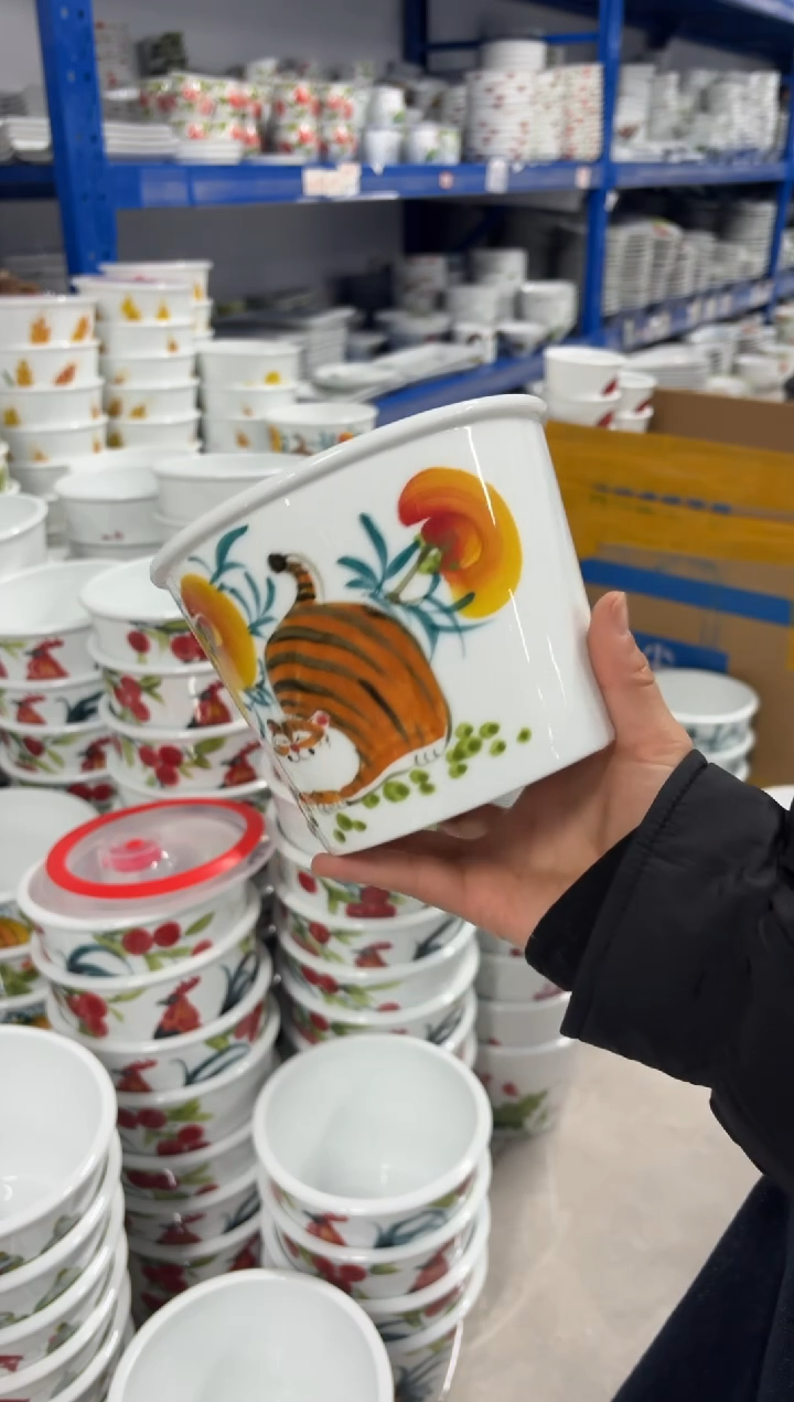 景德镇手绘釉中彩（食品级）小号泡面桶