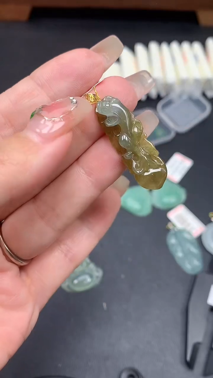 【闪购商品】翡翠吊坠(不含链)18K金镶嵌MS160600