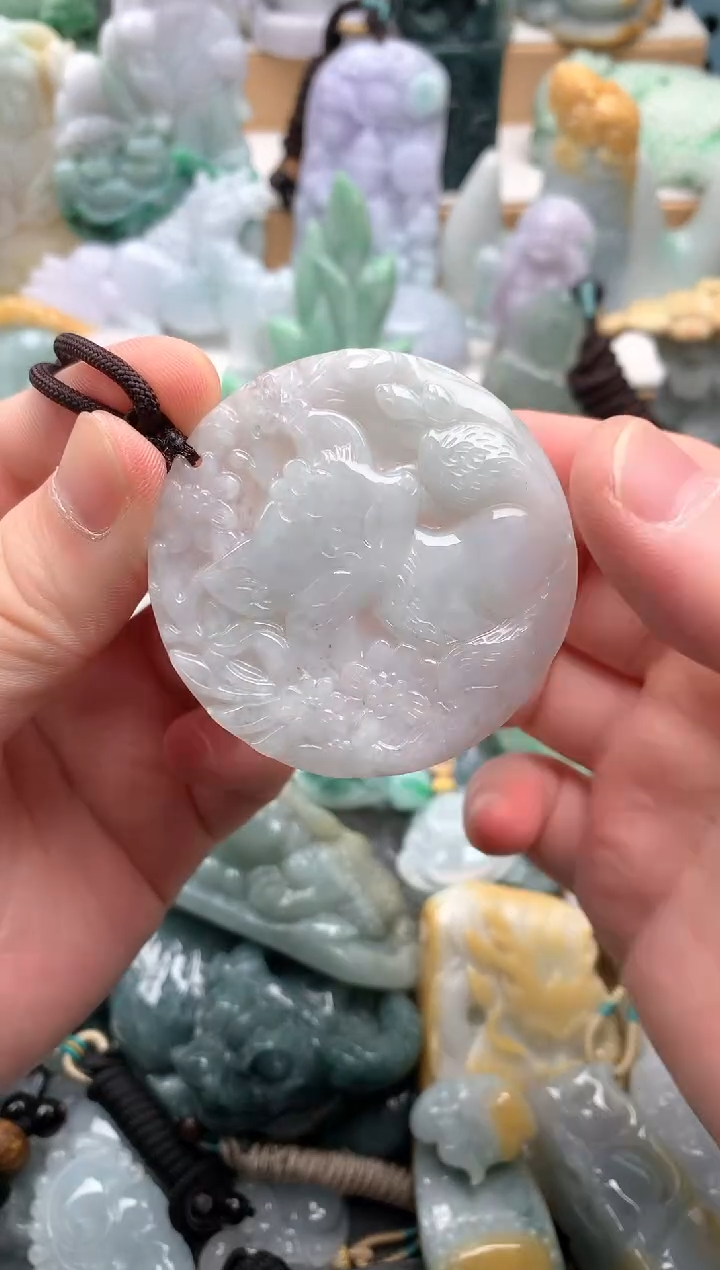 吊坠(不含链)未镶嵌翡翠1
