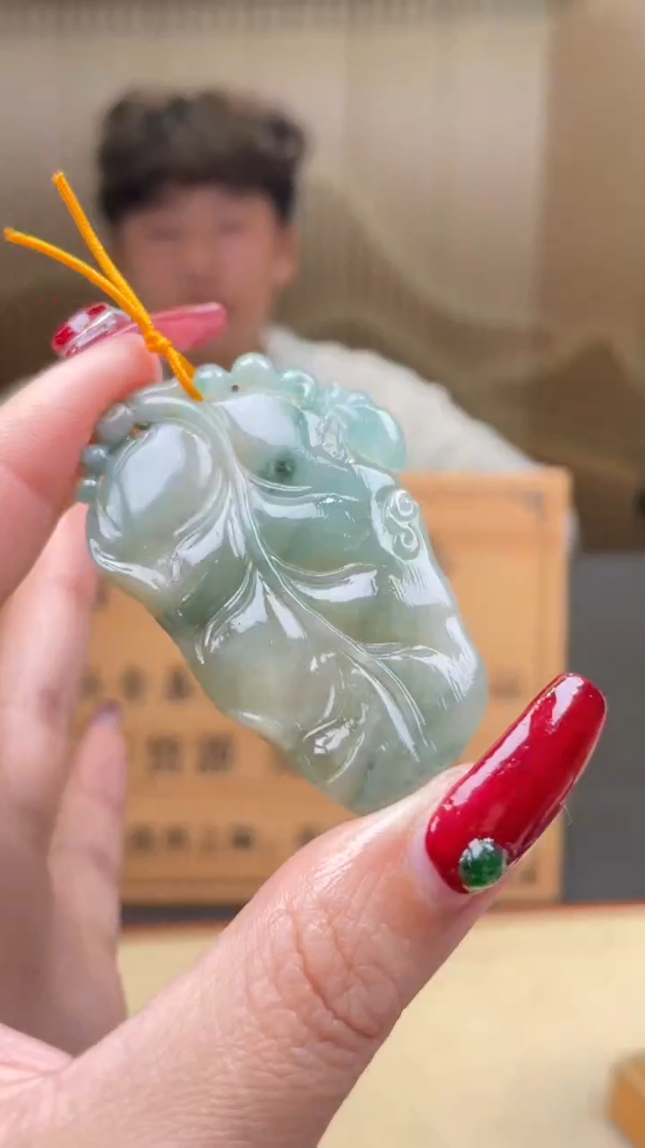 【闪购商品】定制翡翠未镶嵌       *584