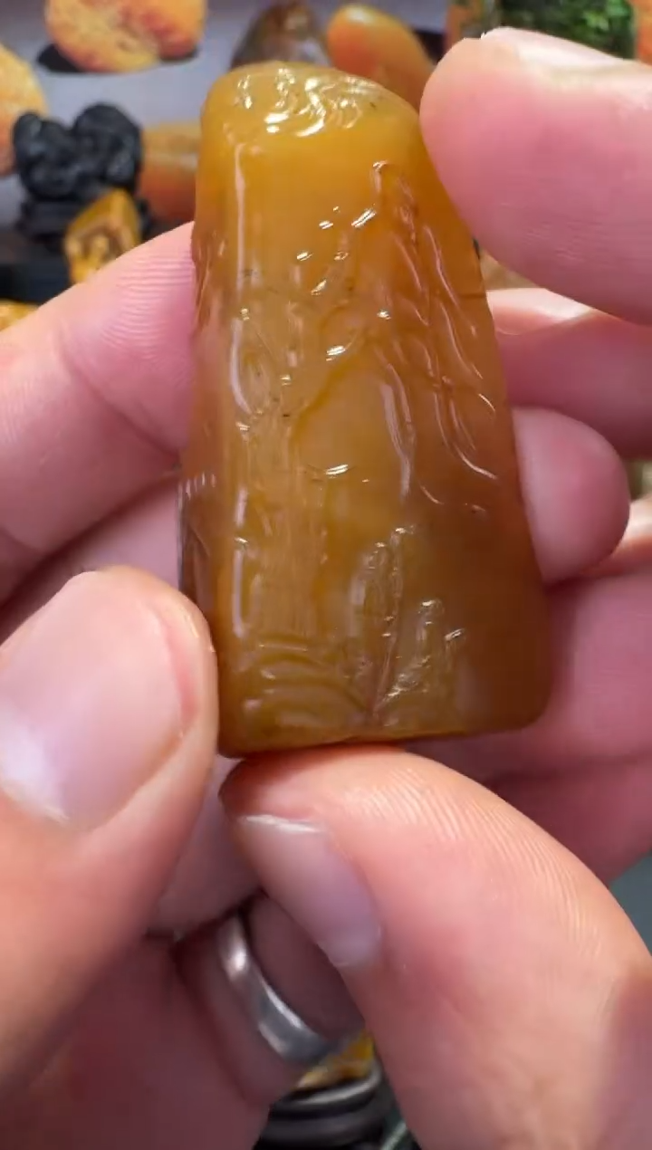 【闪购商品】田黄石半知田黄直播间