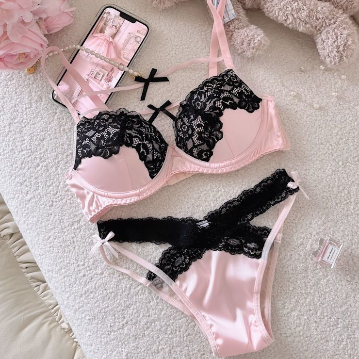 法式蕾丝内衣女 性感纯欲外穿结细带粉色钢圈上托聚拢文胸套装