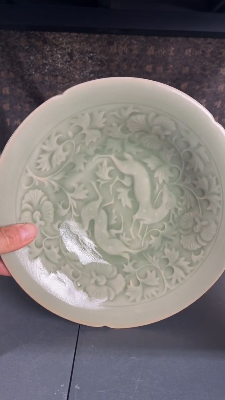 耀州窑仰山天青双鹿盘微瑕厚胎