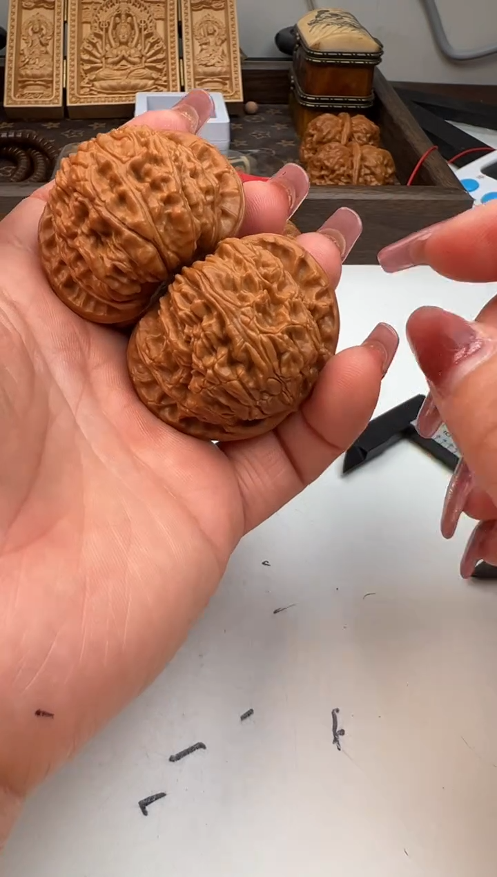 【闪购商品】文玩核桃把件文玩核桃