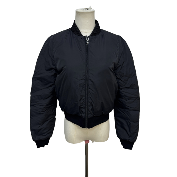 妃鱼/芬迪/锦纶/外套/95新/格二11