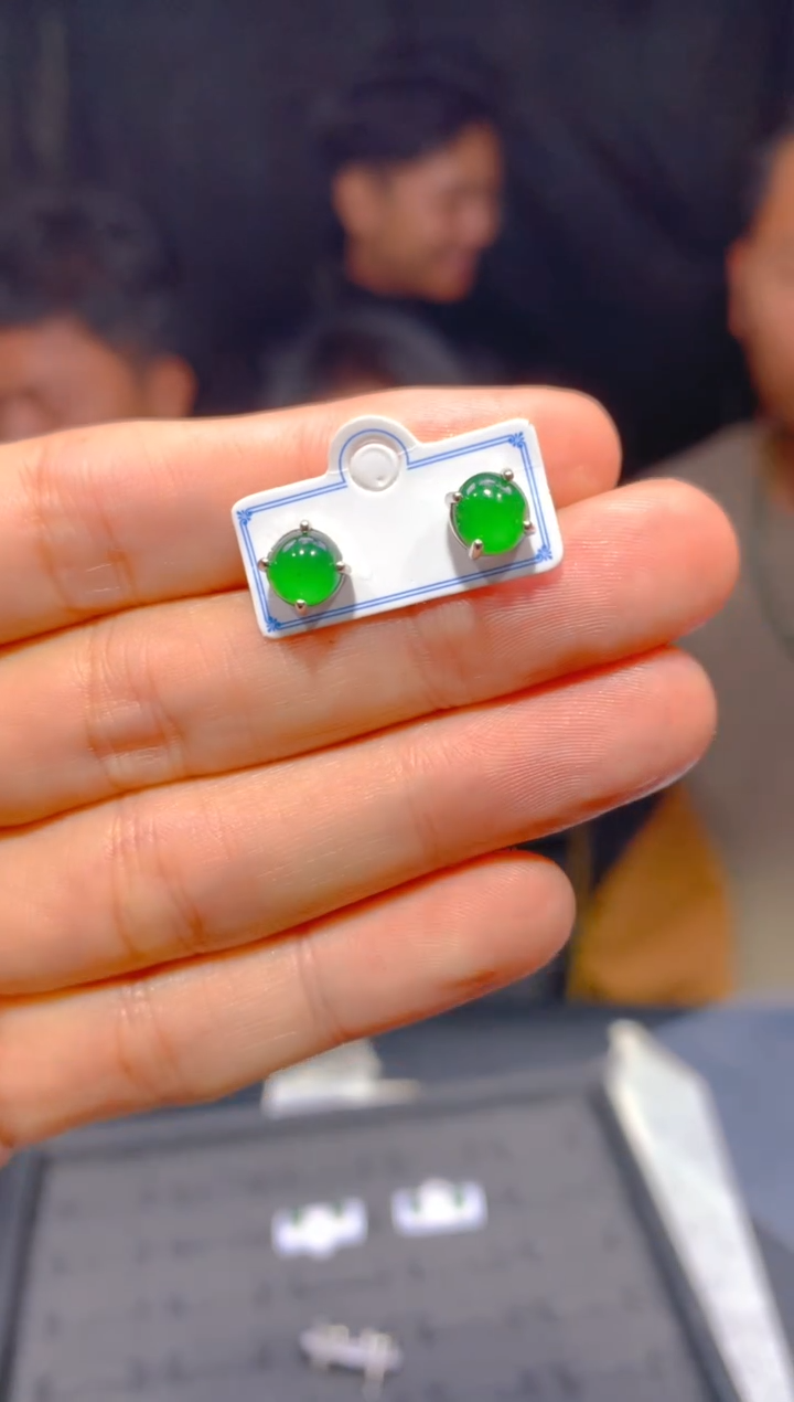 【闪购商品】定制翡翠未镶嵌142多样性发货（发其一）