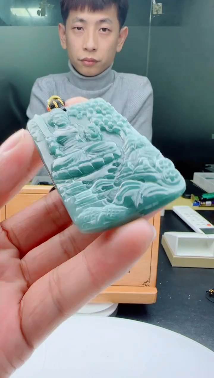 【闪购商品】翡翠颈饰未镶嵌11111111111