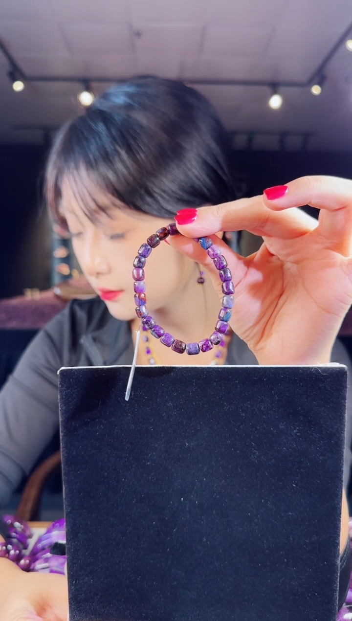 未镶嵌苏纪石（舒俱来）手串南非舒俱来老矿料