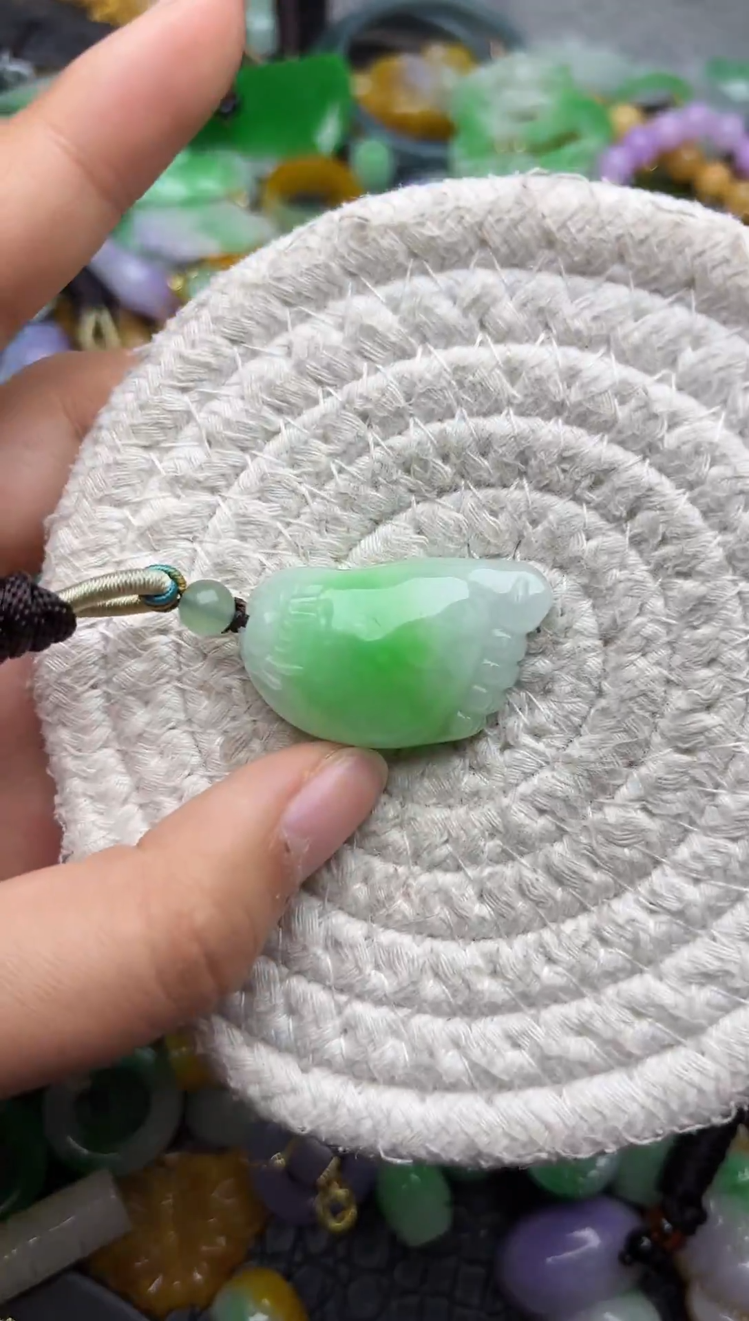 颈饰未镶嵌翡翠缅甸翡翠吊坠