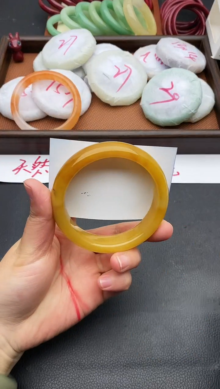 未镶嵌手镯石英质玉150+61/62