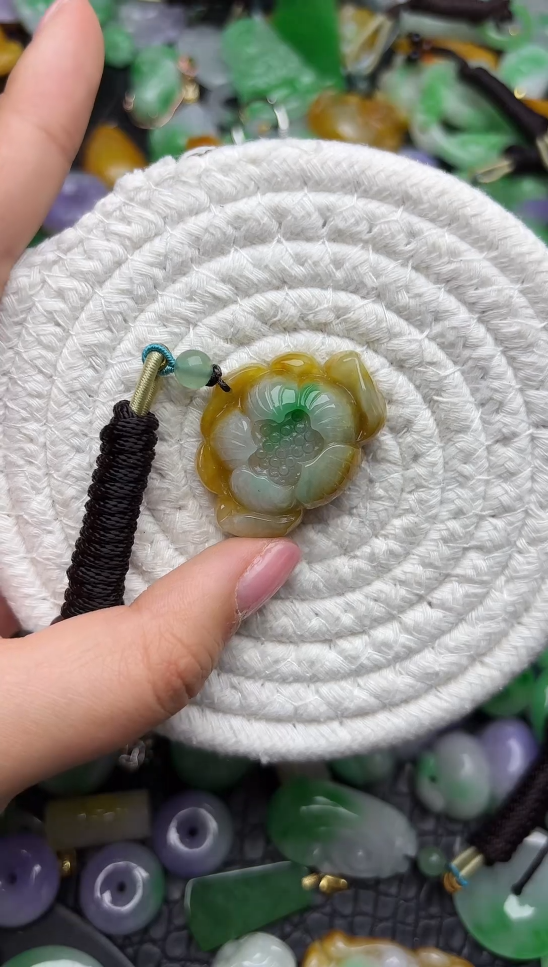 颈饰未镶嵌翡翠缅甸翡翠吊坠