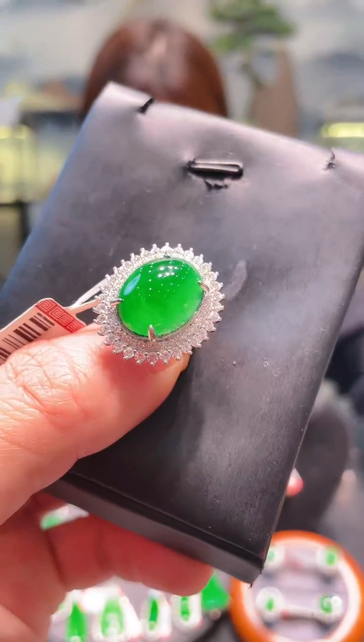 【闪购商品】翡翠戒指银S925镶嵌A15天然A货翡翠