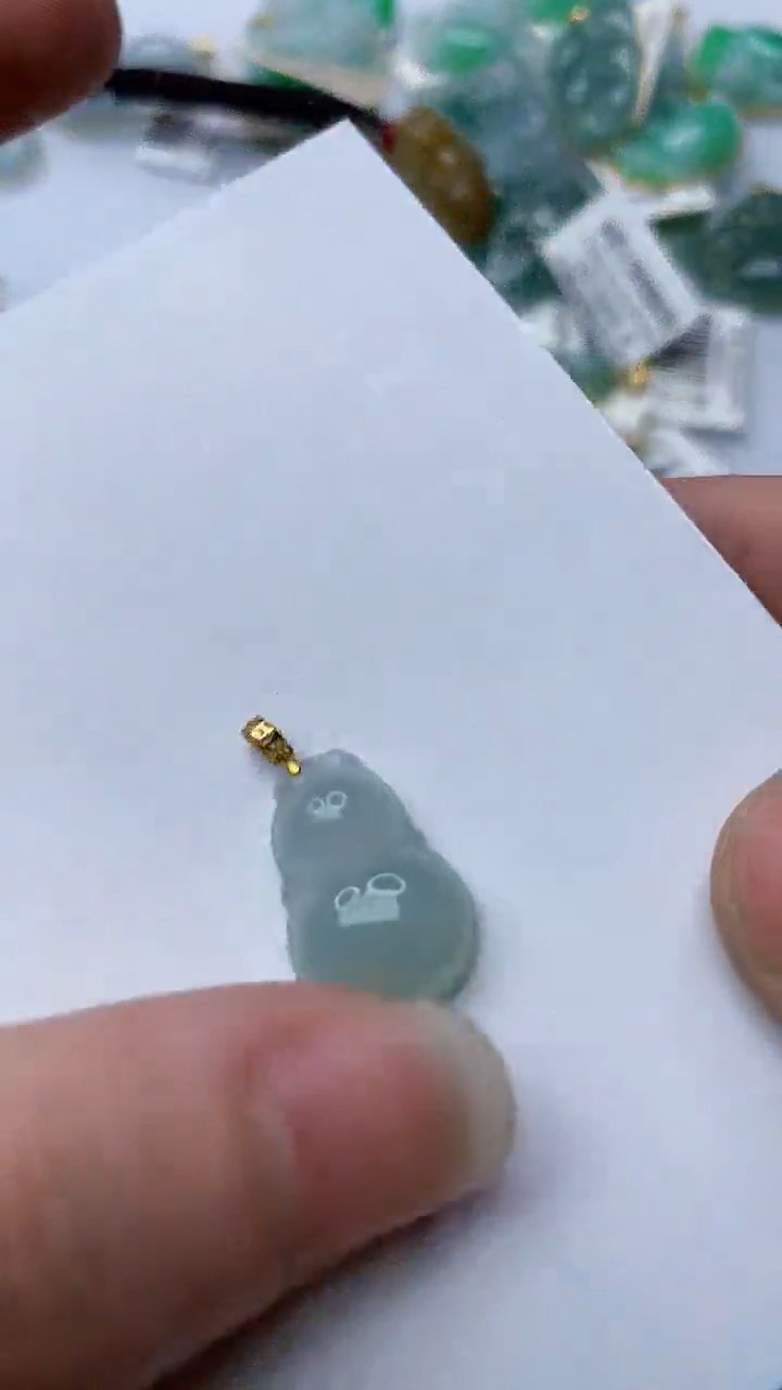 【闪购商品】翡翠颈饰18K金镶嵌83.........