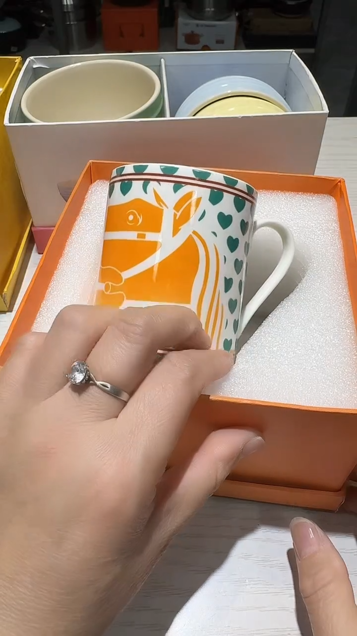 瓷片生活的本意就是开心@@1