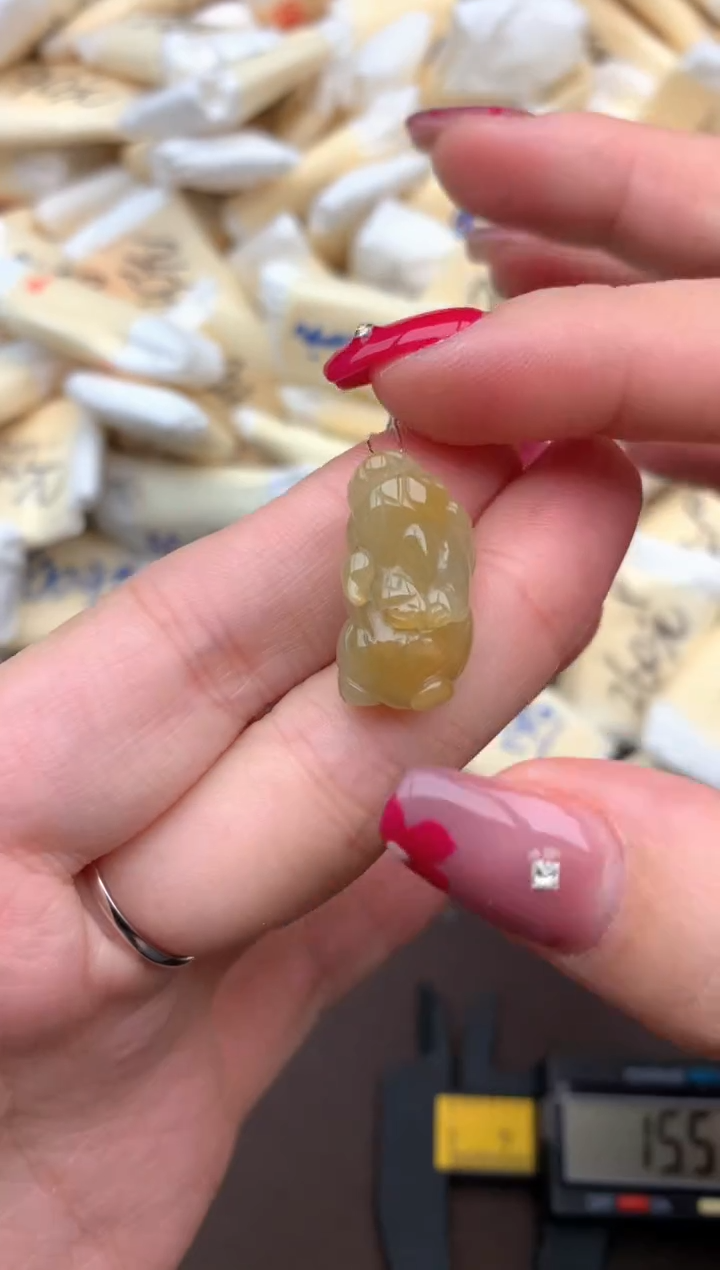 【闪购商品】翡翠挂件未镶嵌一 