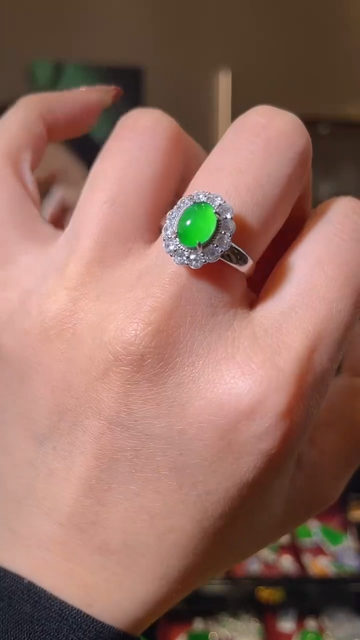 【闪购商品】翡翠戒指银S925镶嵌天然翡翠A货