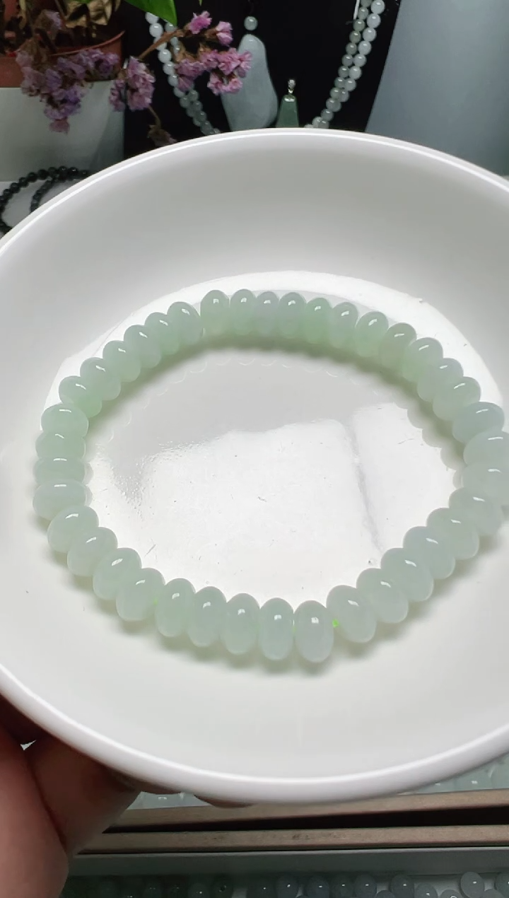 散珠翡翠纯天然缅甸A货翡翠卡7.6算盘珠，36颗