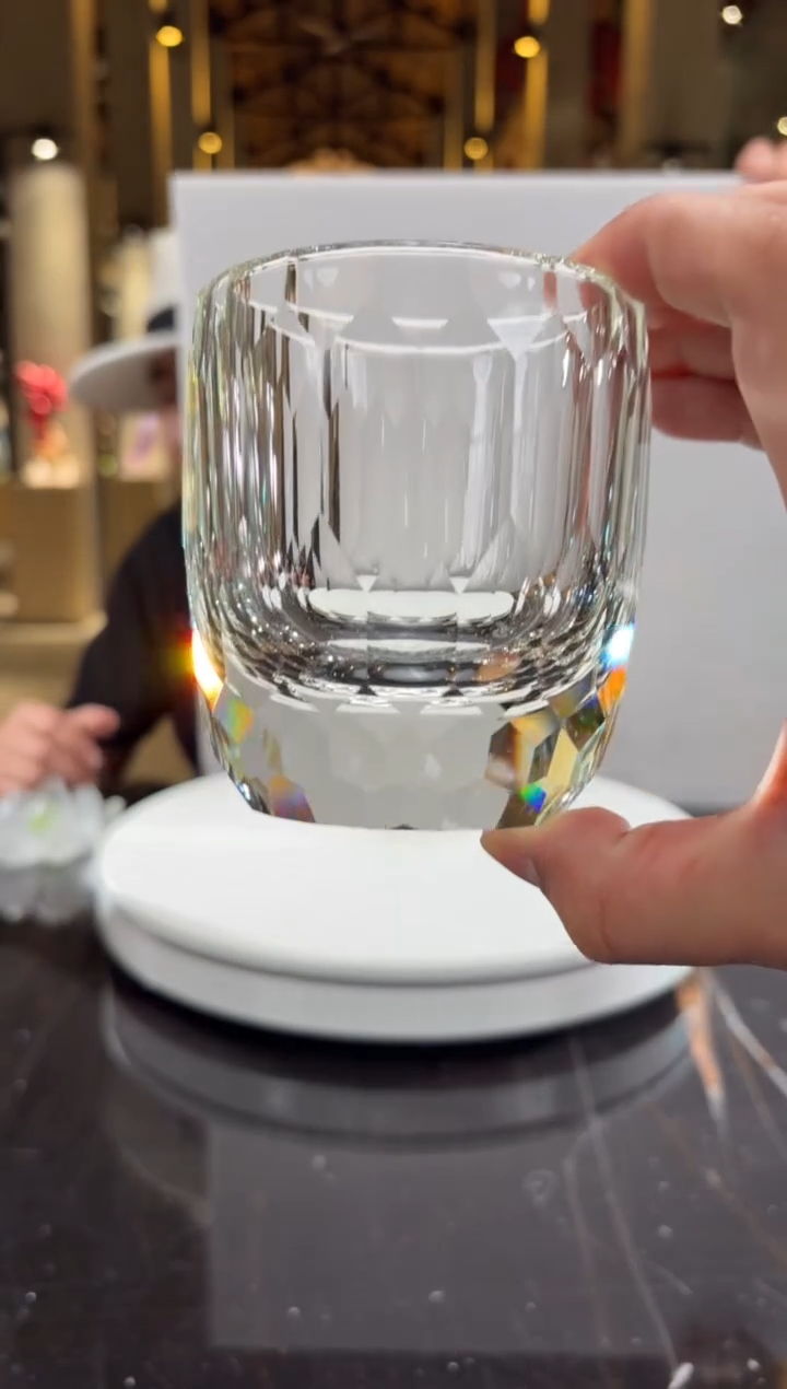 摆件净料水晶威士忌杯