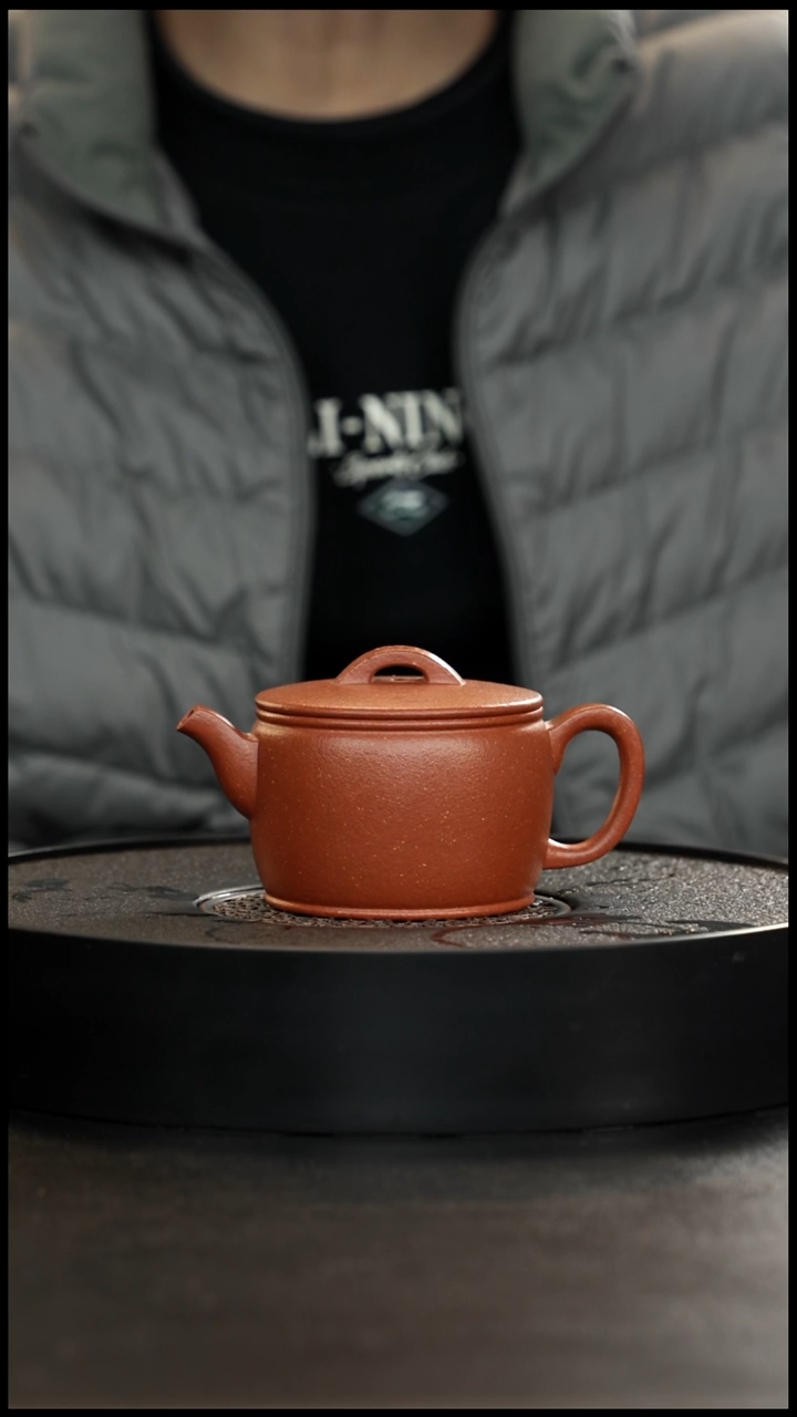 茶壶紫砂精挑手磨纯红降坡汉瓦大漏