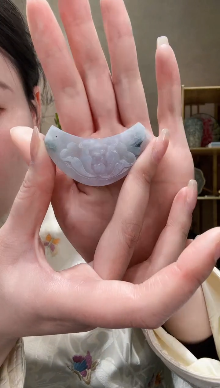 【闪购商品】翡翠颈饰未镶嵌吊坠