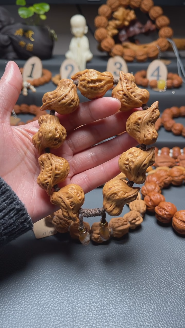 【闪购商品】文玩核桃吊坠文玩手串