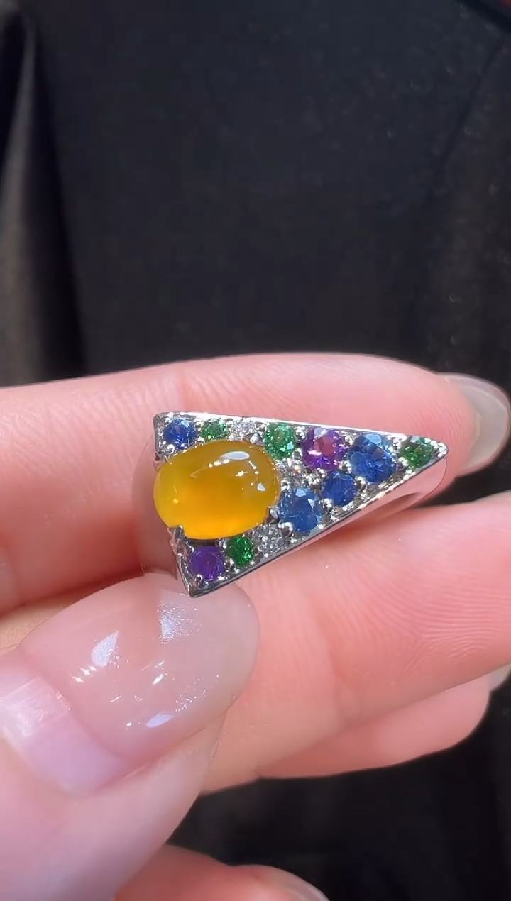 18K金镶嵌戒指翡翠AL6