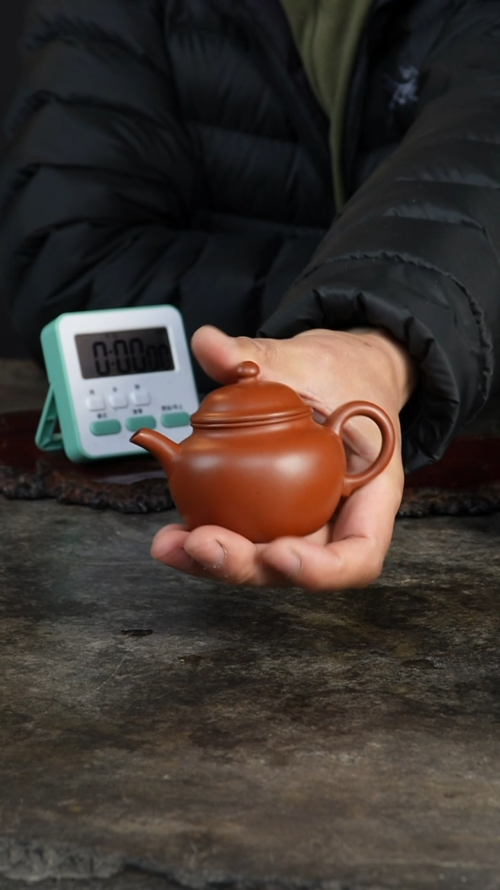 世**态朱泥半手莲子