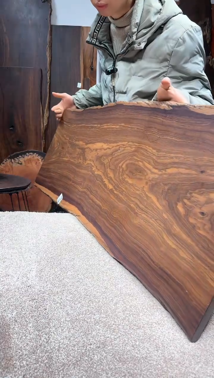 【闪购商品】风车木（黑檀木）尺寸112*46*2.4编号716