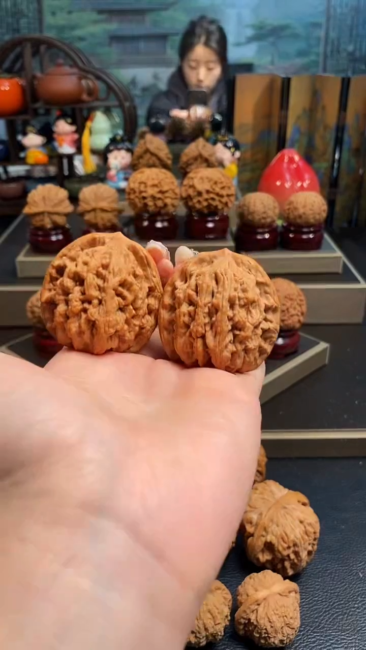 【闪购商品】文玩核桃吊坠K231麦穗虎头43