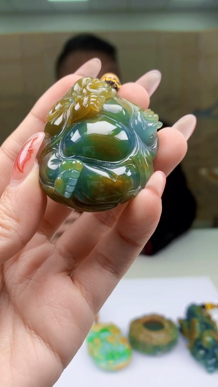 【闪购商品】定制翡翠未镶嵌4969ty-毛货挂件91