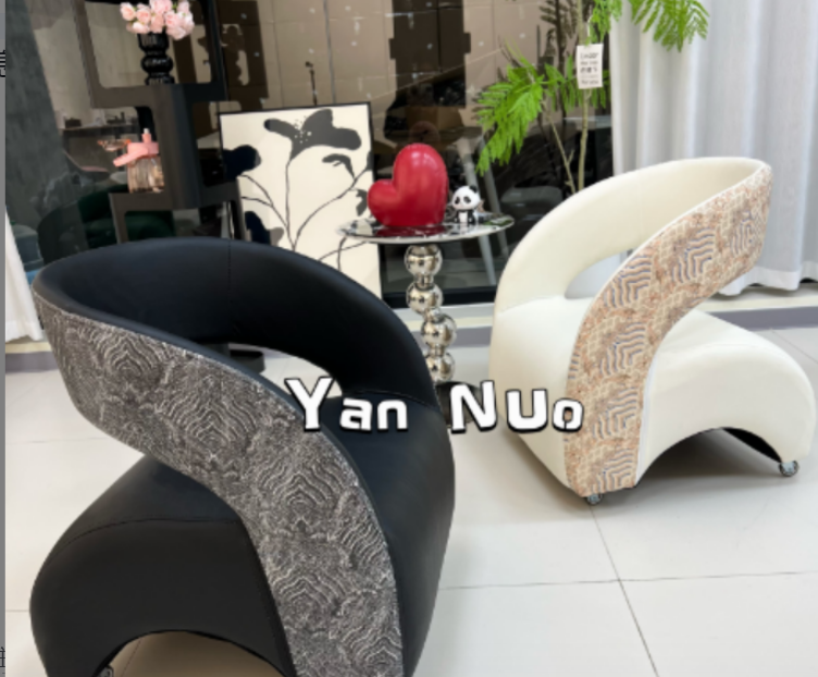 现代轻奢阳台单人溜溜椅落地家用异形靠背懒人滑轮凳lxt