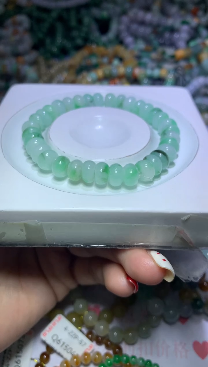 【闪购商品】定制翡翠未镶嵌MJX055881