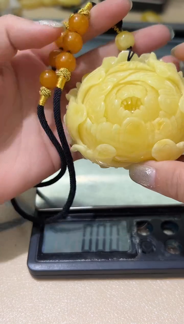 未镶嵌蜜蜡裸石蜜蜡吊坠