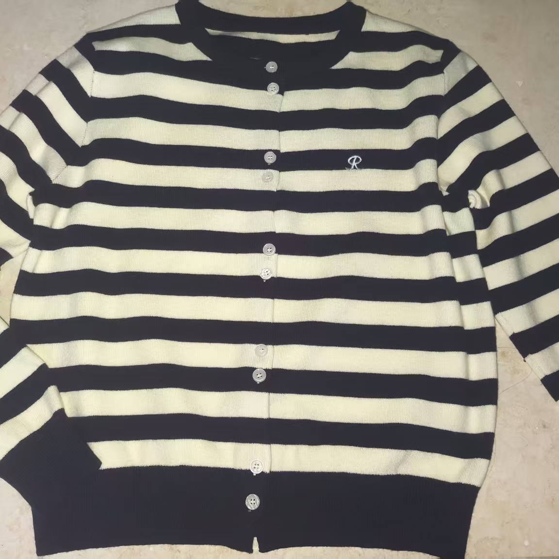 蓝条2025条纹春秋时尚长袖针织衫开衫软糯显瘦圆领百搭