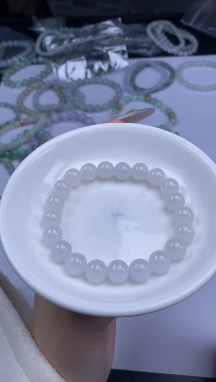 颈饰未镶嵌翡翠散珠批发多样性发货