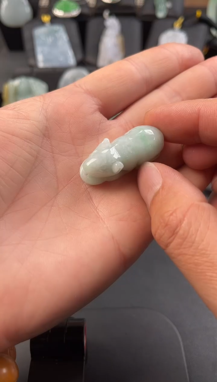 翡翠未镶嵌吊坠(不含链)翡翠糯化鼠吊坠YXZB058