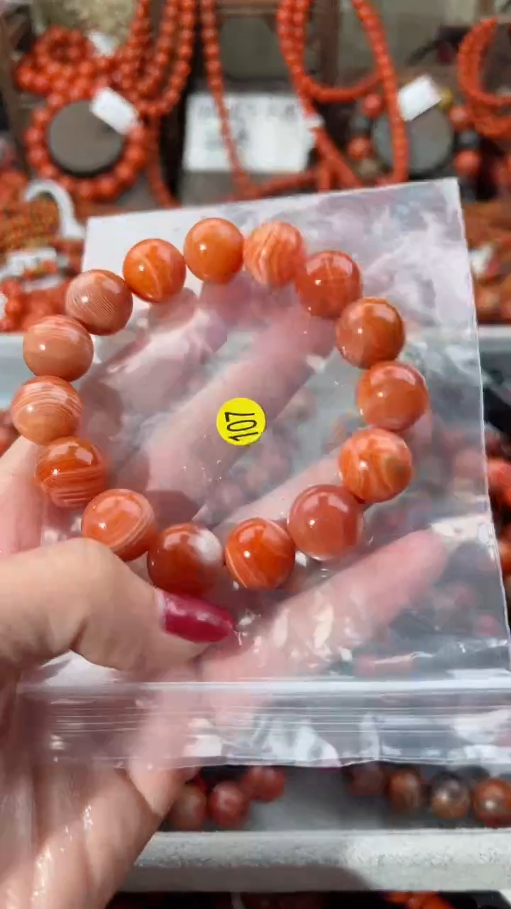 【闪购商品】南红玛瑙手串未镶嵌14+