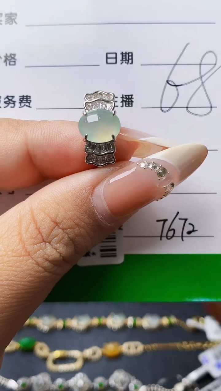 翡翠戒指银S925镶嵌7672