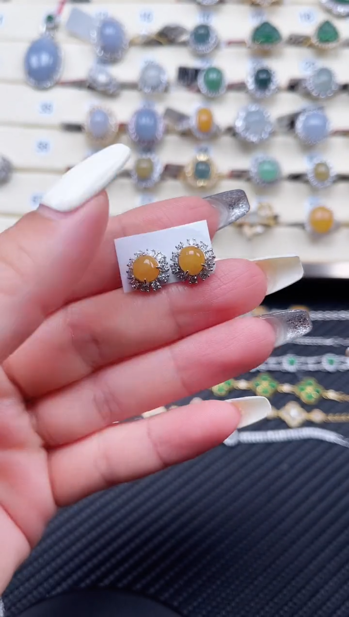 【闪购商品】翡翠耳饰银S925镶嵌耳钉