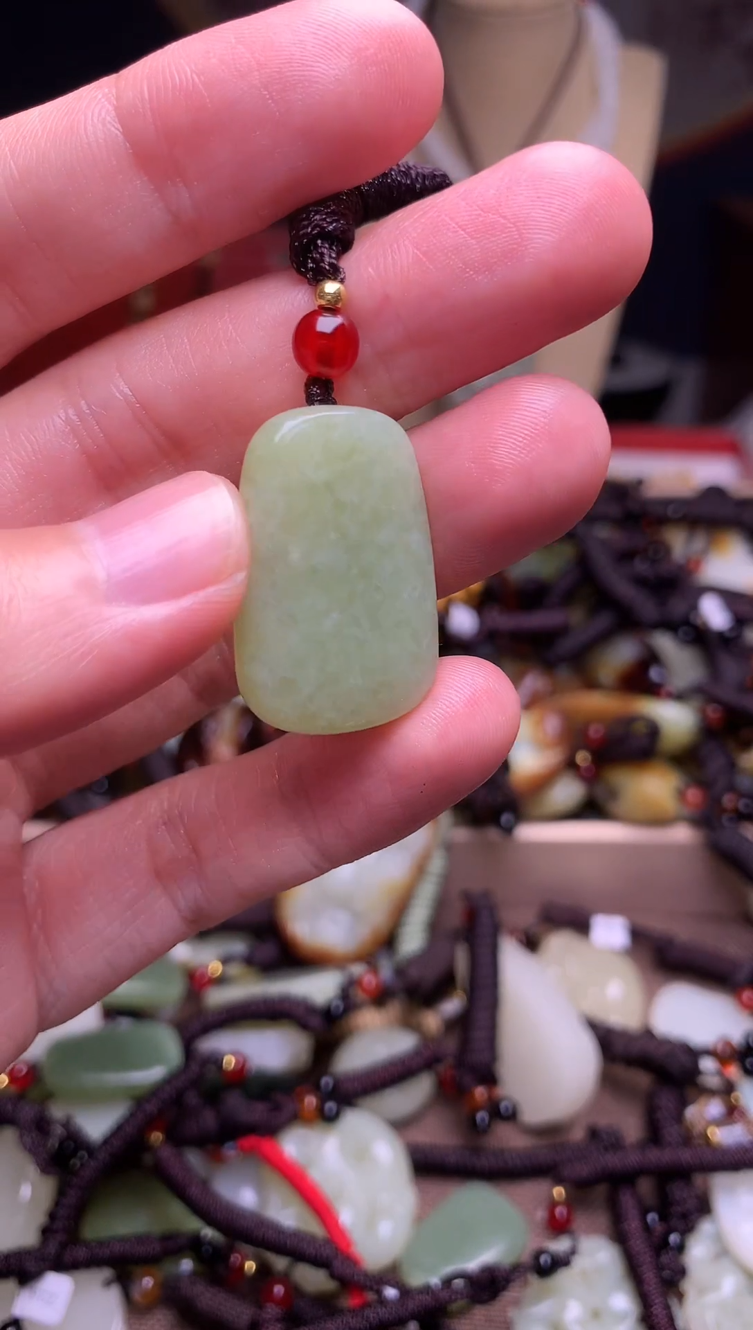 颈饰未镶嵌和田玉新疆料青海料清水和田玉吊坠