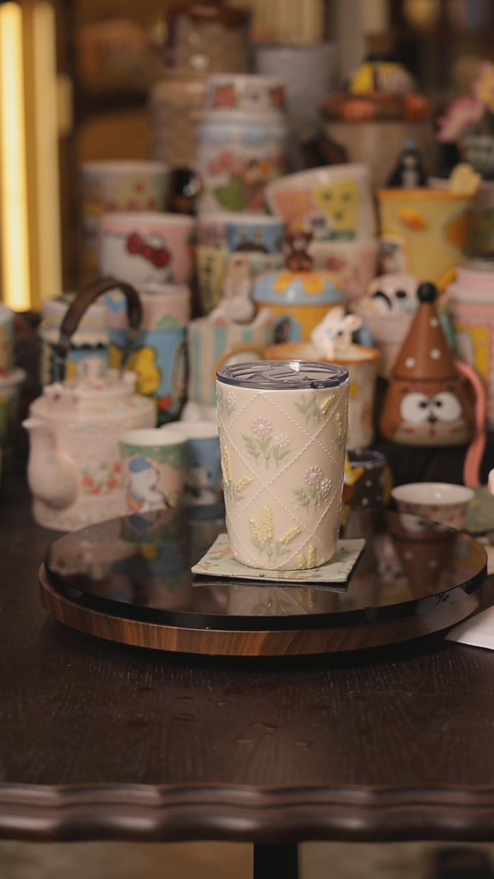 景德镇釉下彩绘设计师款式陶瓷