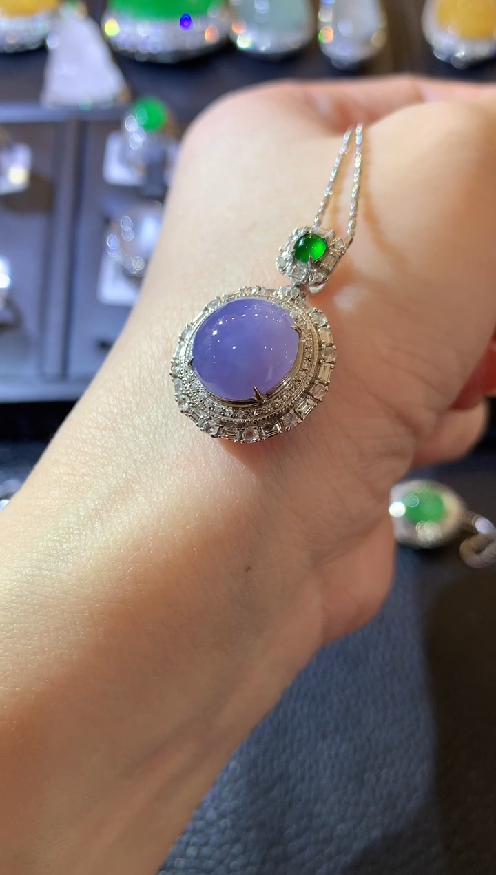 【闪购商品】翡翠吊坠(不含链)18K金镶嵌A75   紫货有一定色差